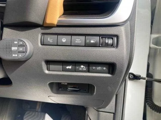 Nissan X-Trail 2023 — миниатюра 3