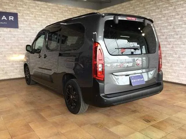 Fiat Doblo 2024 — миниатюра 5