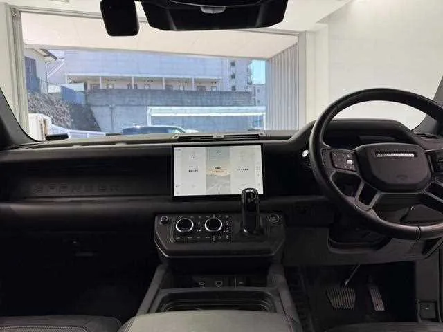 Land Rover Defender 2023 — миниатюра 2