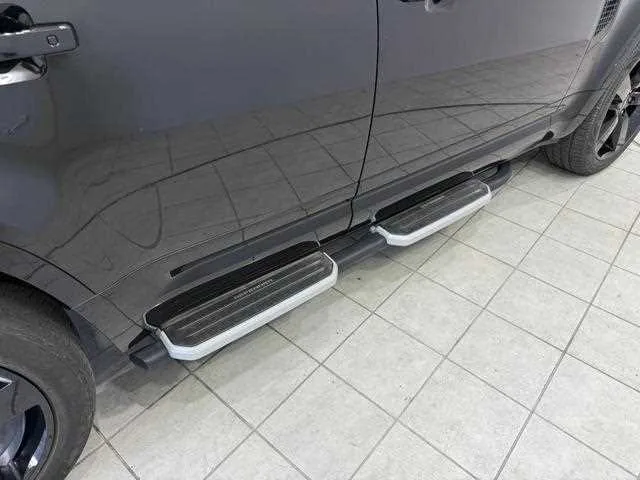 Land Rover Defender 2023 — миниатюра 5