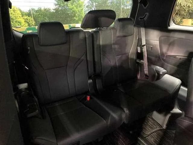 Toyota Alphard Hybrid 2023 — миниатюра 4