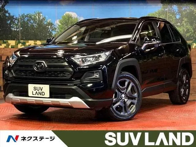 Toyota RAV4 2025 — фото 1, купить с доставкой в Москву