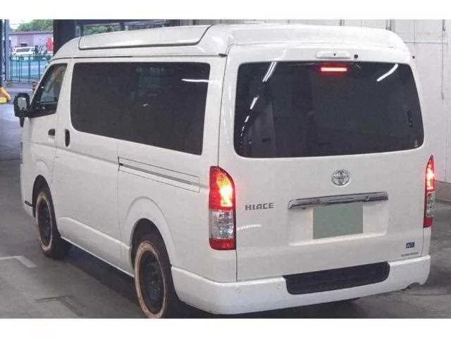 Toyota Hiace Van 2023 — миниатюра 2