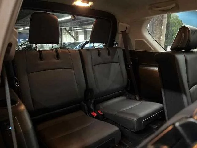 Toyota Land Cruiser Prado 2023 — миниатюра 4