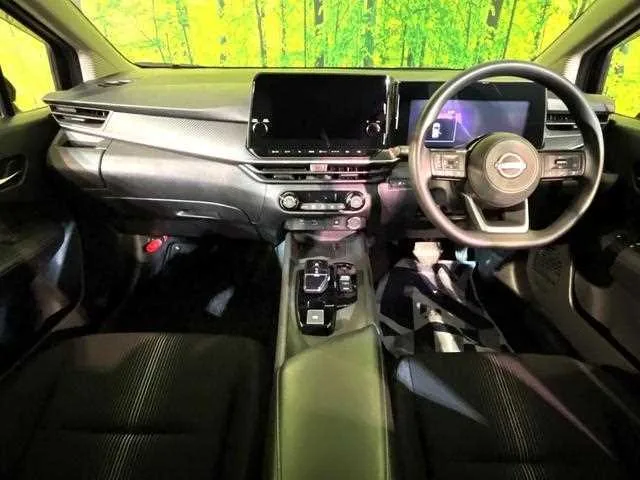 Nissan Note 2023 — миниатюра 2