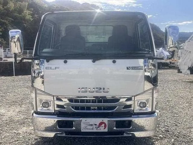 Isuzu Elf Truck 2022 — миниатюра 2