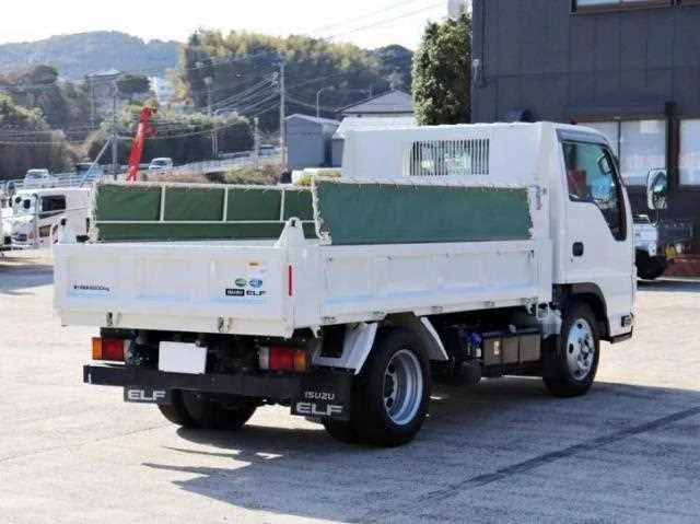 Isuzu Elf Truck 2023 — миниатюра 2