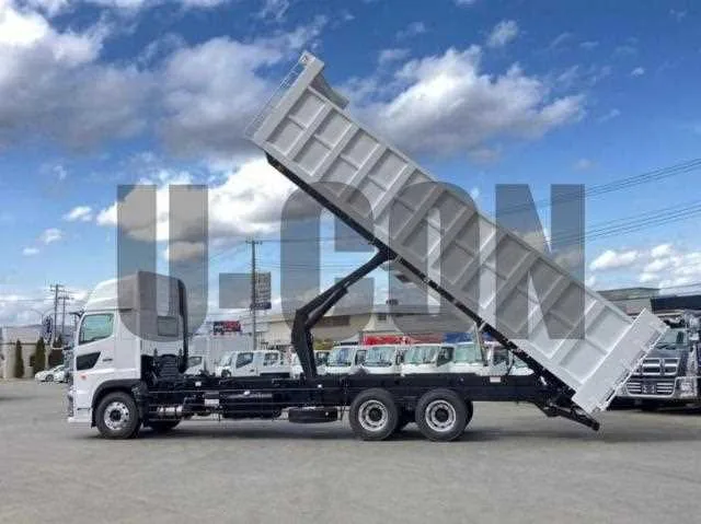 Hino Profia 2025 — миниатюра 5