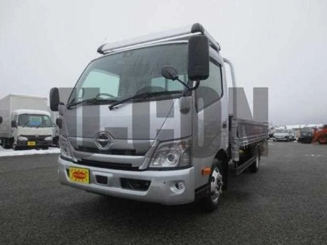 Hino Dutro 2022 — фото 1, купить с доставкой в Москву