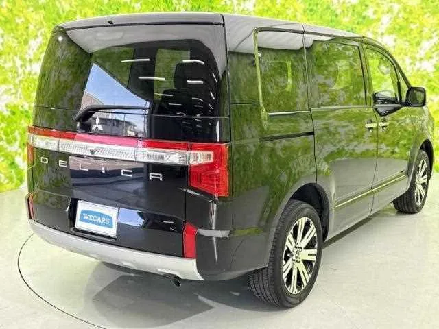 Mitsubishi Delica D:5 2022 — миниатюра 3
