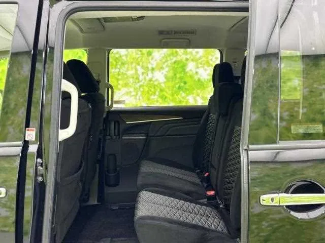 Mitsubishi Delica D:5 2022 — миниатюра 5