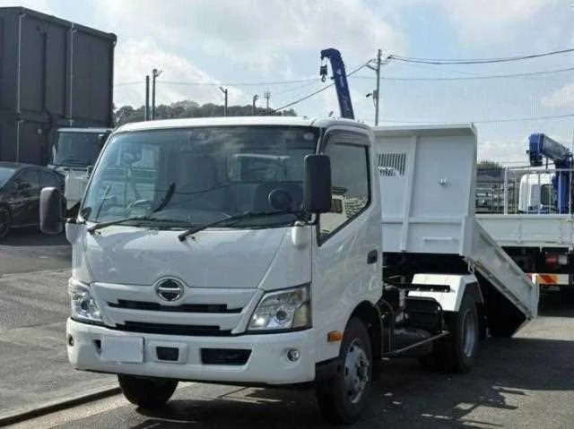 Hino Dutro 2026 — фото 1, купить с доставкой в Москву
