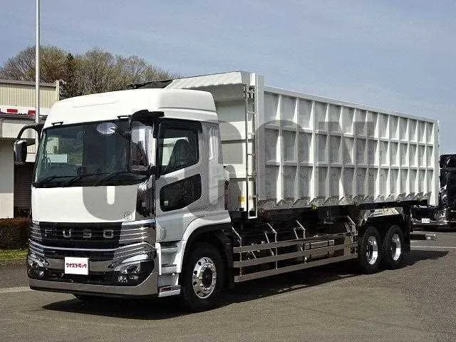 Mitsubishi Fuso Super Great 2025 — миниатюра 2