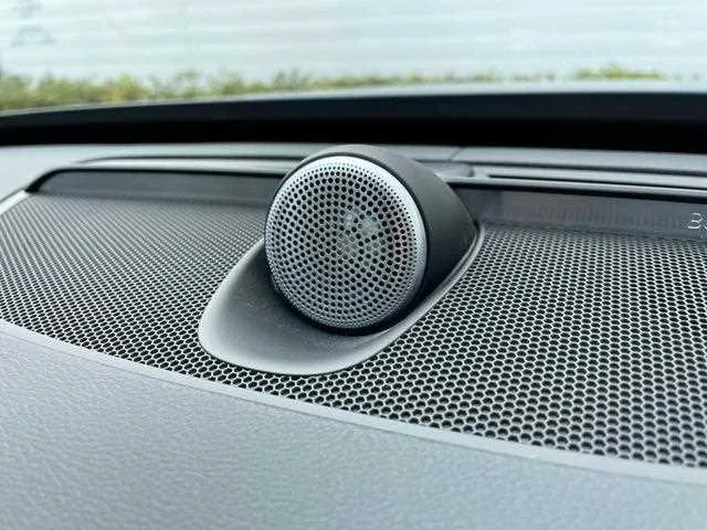 Volvo XC90 2024 — миниатюра 5