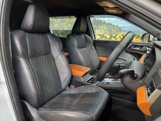 Mitsubishi Outlander 2022 — миниатюра 4