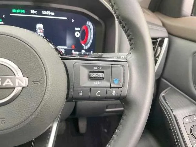 Nissan X-Trail 2023 — миниатюра 3
