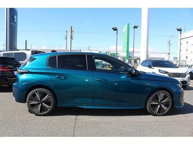 Peugeot 308 2025 — миниатюра 2
