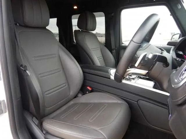 Mercedes-Benz G-Class 2023 — миниатюра 3
