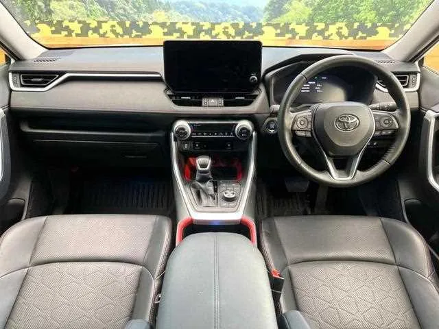 Toyota RAV4 2023 — миниатюра 2
