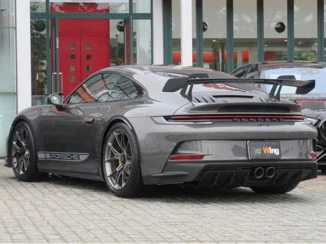 Porsche 911 2022 — миниатюра 3