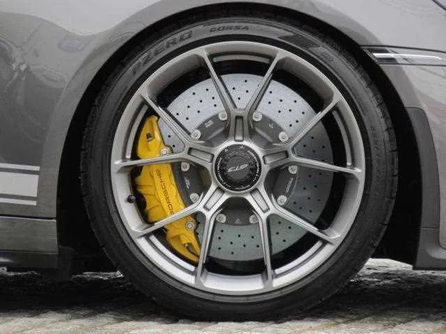 Porsche 911 2022 — миниатюра 5