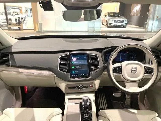 Volvo XC90 2024 — миниатюра 2