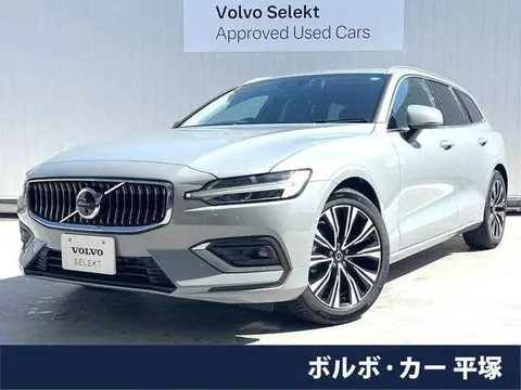 Volvo V60 2025 купить в Москве