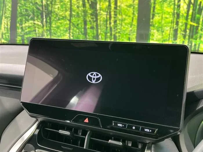 Toyota Harrier Hybrid 2024 — миниатюра 3
