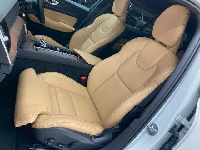 Volvo V60 2025 — миниатюра 5