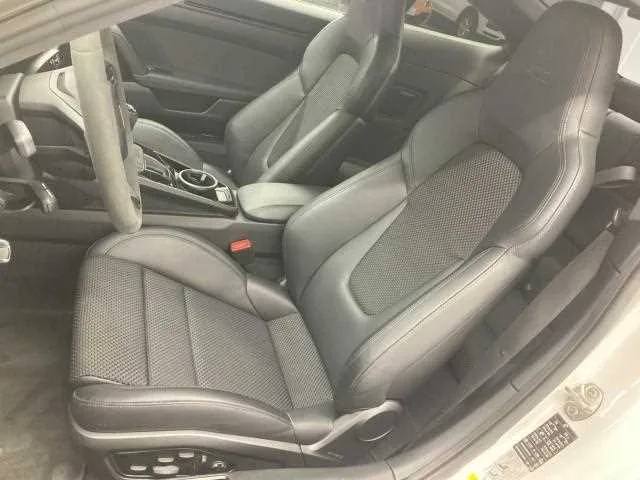 Porsche 911 2023 — миниатюра 5