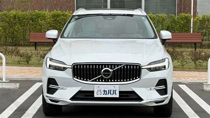 Volvo XC60 T6 AWD 2022 — миниатюра 2