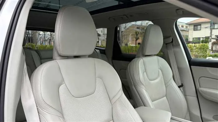 Volvo XC60 T6 AWD 2022 — миниатюра 5