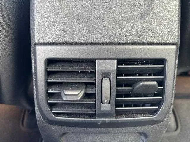 BMW 1 Series 2023 — миниатюра 3