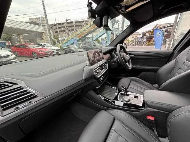 BMW X3 2022 — миниатюра 2