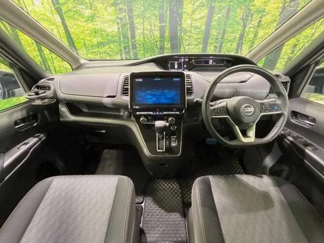 Nissan Serena 2022 — миниатюра 2