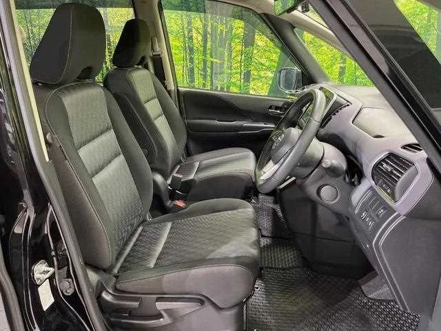 Nissan Serena 2022 — миниатюра 4