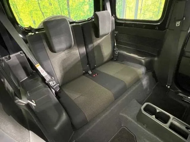 Suzuki Jimny 2025 — миниатюра 4