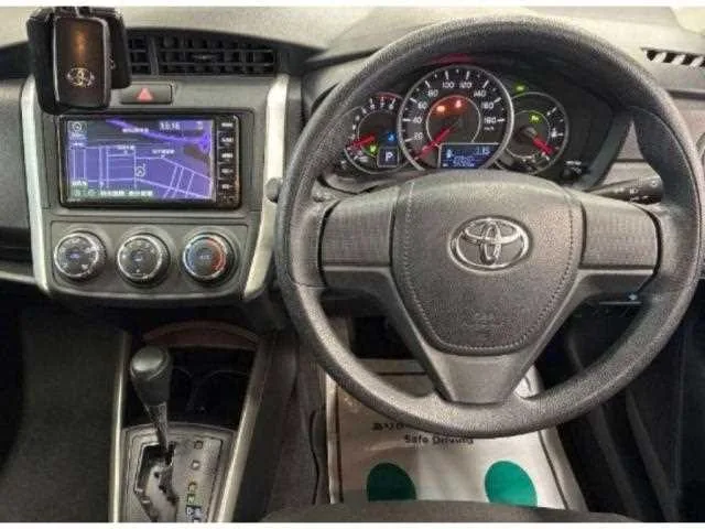 Toyota Corolla Fielder 2023 — миниатюра 3