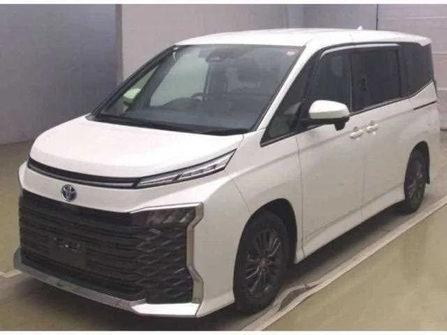 Toyota Voxy 2023 — миниатюра 5