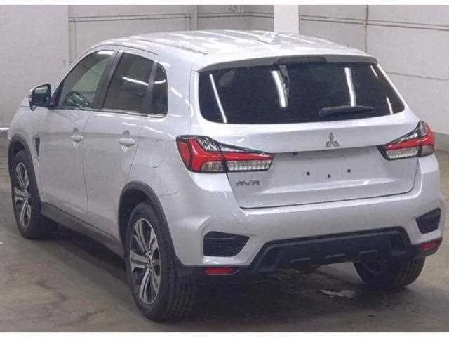 Mitsubishi RVR 4WD 2023 — миниатюра 2