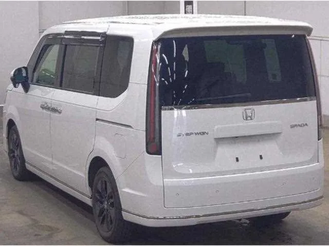 Honda Step WGN 2023 — миниатюра 2