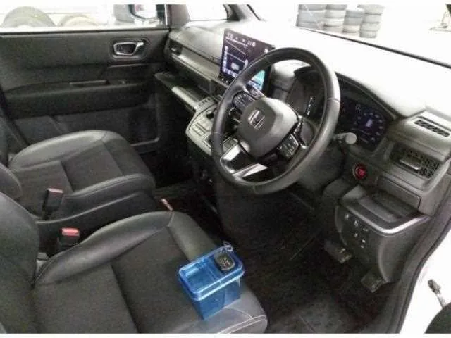 Honda Step WGN 2023 — миниатюра 3