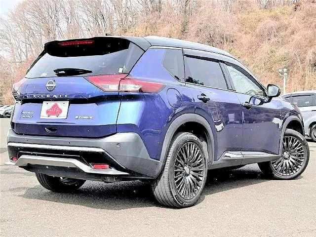 Nissan X-Trail 2023 — миниатюра 2