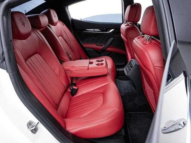 Maserati Ghibli 2023 — миниатюра 4