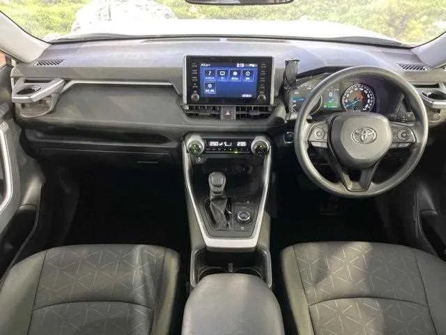 Toyota RAV4 2022 — миниатюра 2