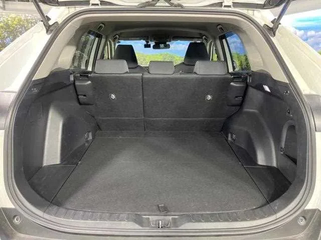 Toyota RAV4 2022 — миниатюра 4