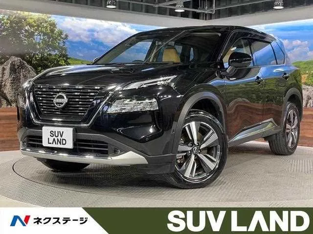 Nissan X-Trail 2023 — фото 1, купить с доставкой в Москву