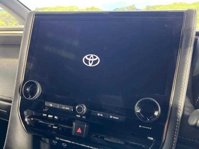 Toyota Alphard Hybrid 2024 — миниатюра 3