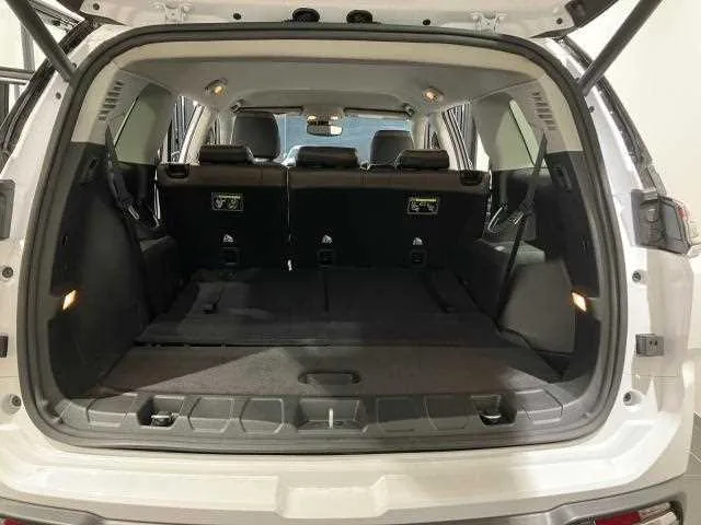 Jeep Commander 2026 — миниатюра 5