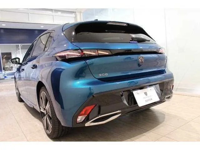 Peugeot 308 2025 — миниатюра 2